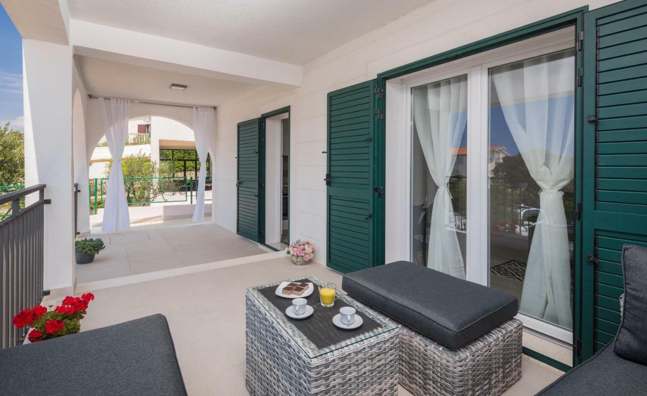 Villa Basic Sevid Exterior photo