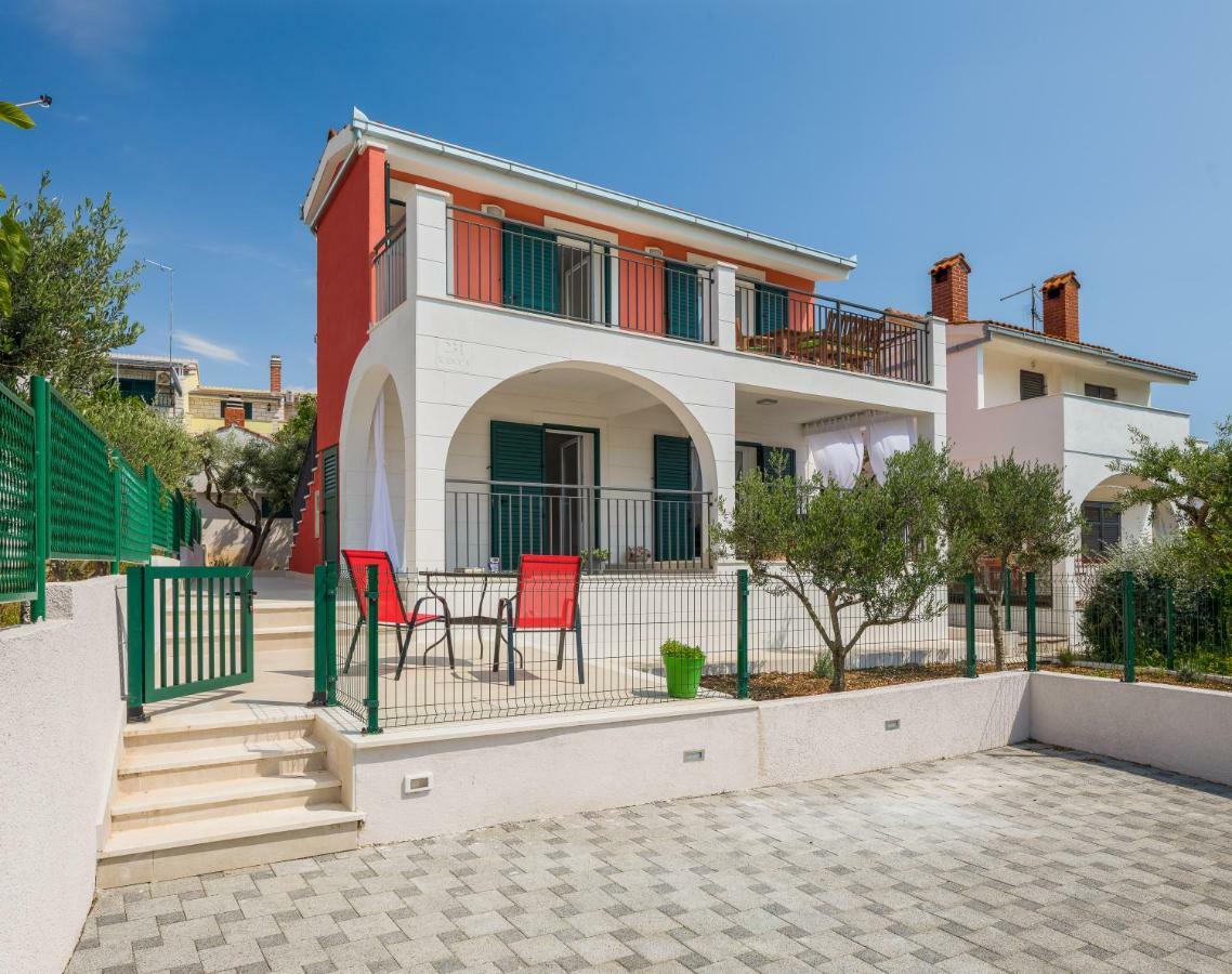 Villa Basic Sevid Exterior photo